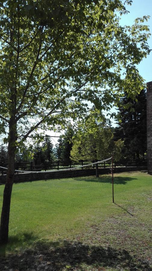 Livadaki Village Megali Kapsi Bagian luar foto