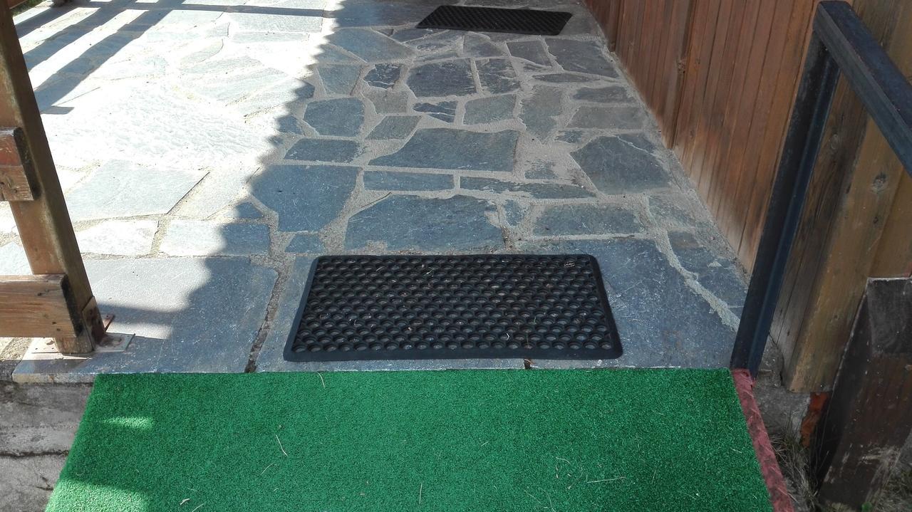 Livadaki Village Megali Kapsi Bagian luar foto