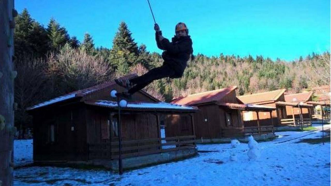 Livadaki Village Megali Kapsi Bagian luar foto